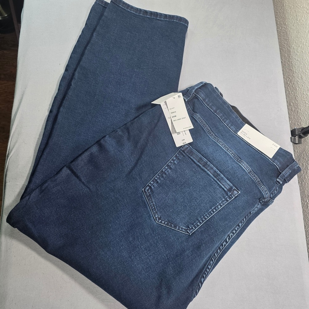 Liz Claiborne Sara Slim Leg Jeans 24W Dark Blue Mid-Rise Secretly Slimming NEW